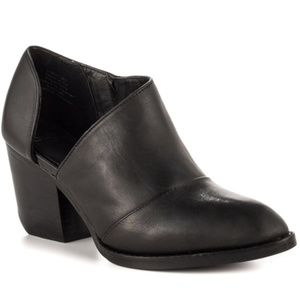 New Shelly London Anime leather d'orsay  booties EU 40